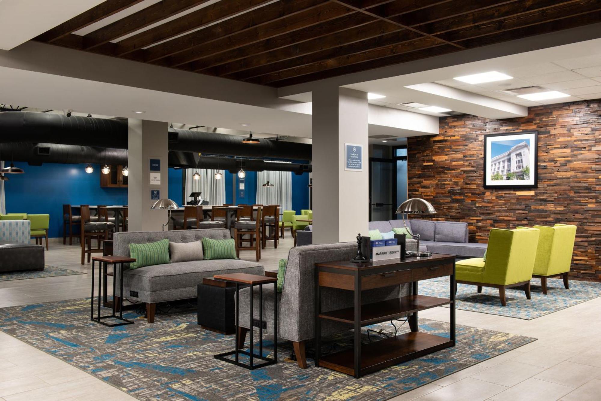 Four Points By Sheraton Omaha Midtown מראה חיצוני תמונה