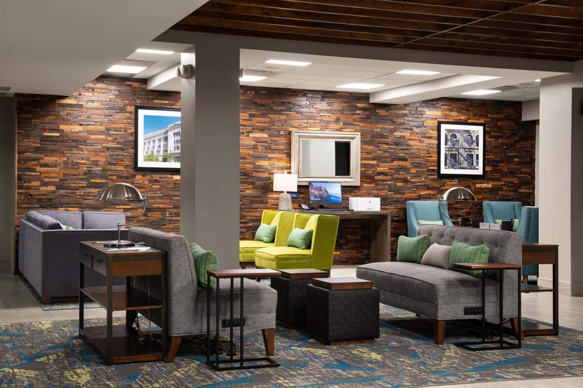 Four Points By Sheraton Omaha Midtown מראה חיצוני תמונה