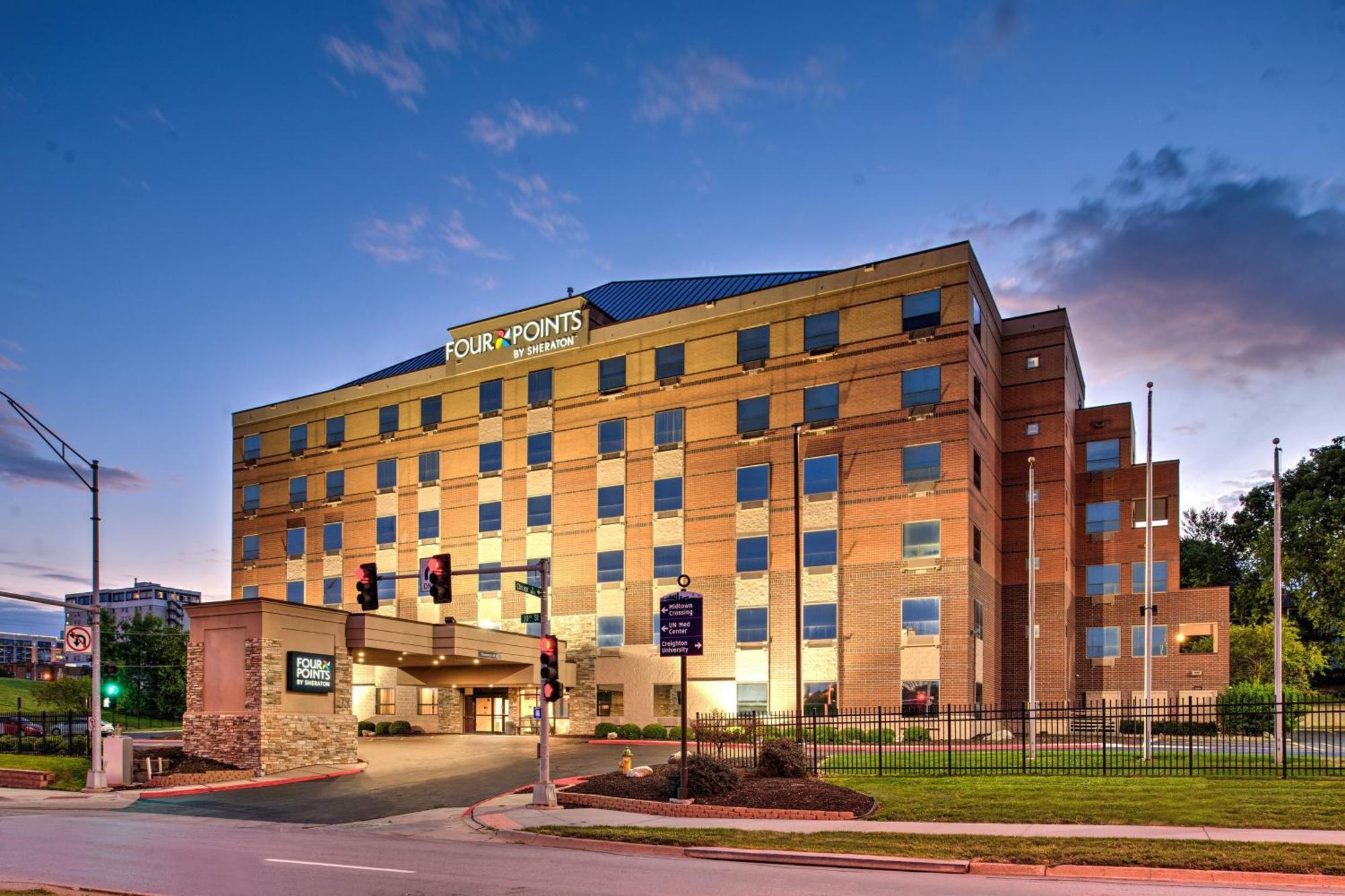 Four Points By Sheraton Omaha Midtown מראה חיצוני תמונה