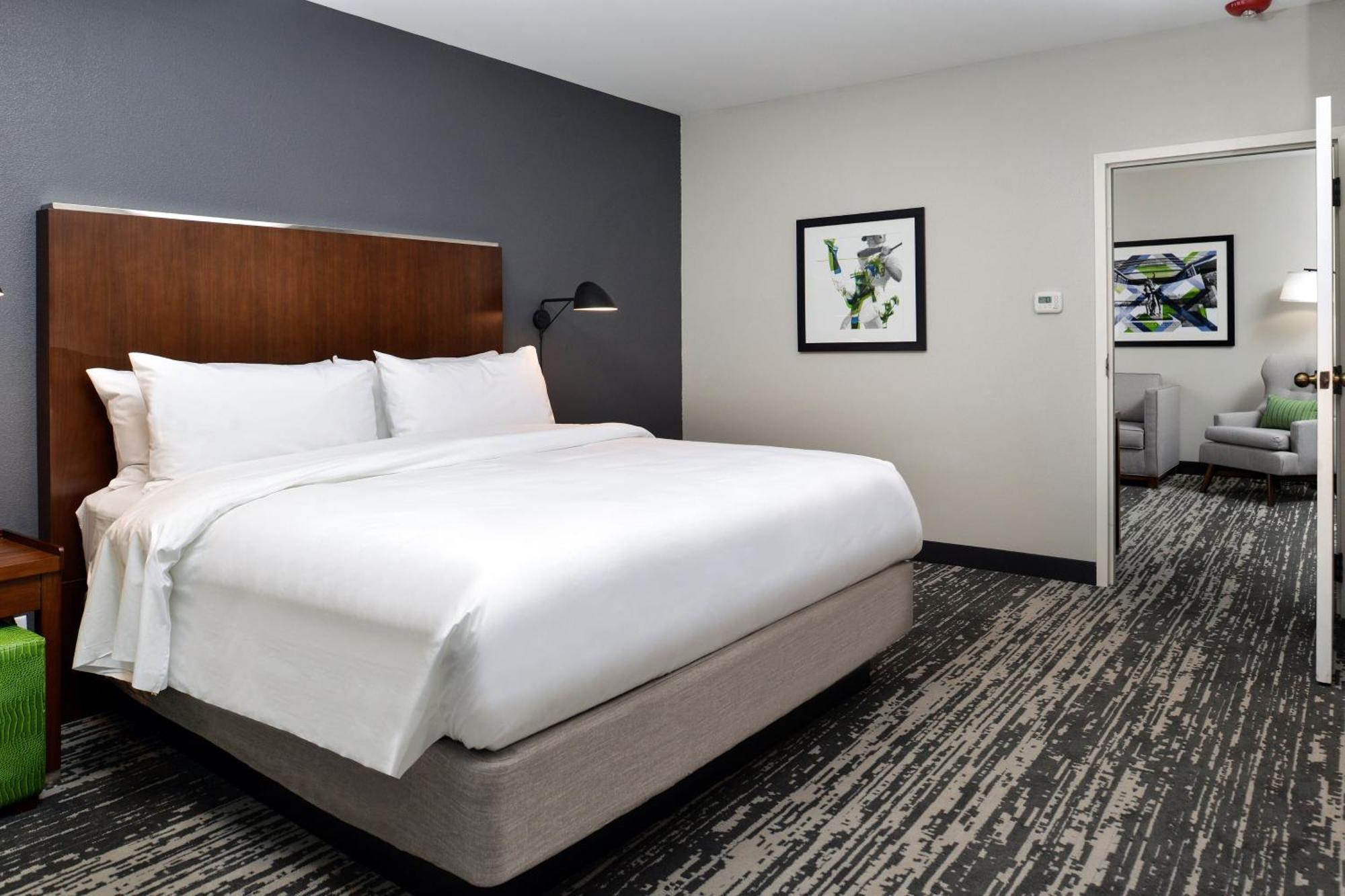 Four Points By Sheraton Omaha Midtown מראה חיצוני תמונה
